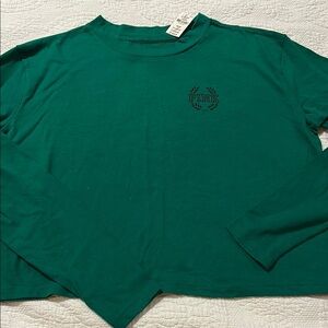 PINK Victoria's Secret Green Long Sleeve Tee. Crop. NWT. XS